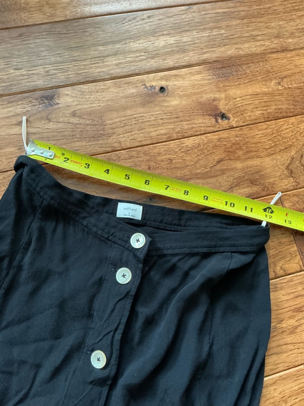 Wilfred Aritzia Black Buton Front Long Skirt, small - Picture 6 of 8